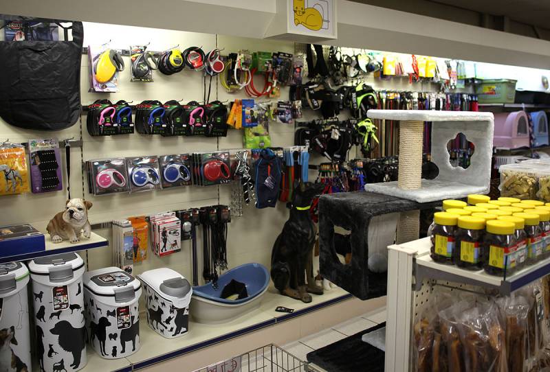 Hondenartikelen in dierenspeciaalzaak Lichtenvoorde Gunnewick Tuin en Dier